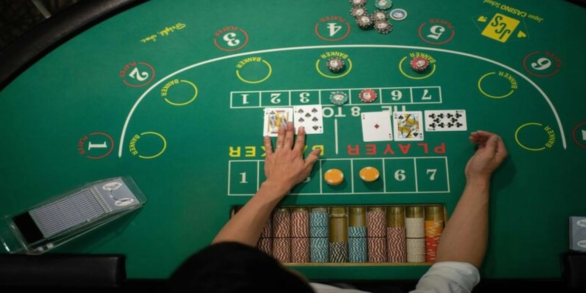 Những quy tắc có bản cần biết về game Baccarat 33WIN